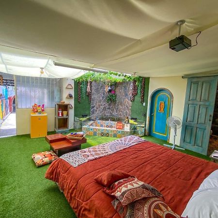 Cosmos Chill - Suite Con Jacuzzi Y Acuario Ambato Esterno foto