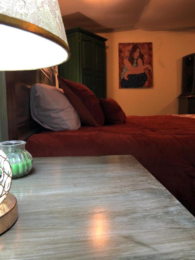 Cosmos Chill - Suite Con Jacuzzi Y Acuario Ambato Esterno foto